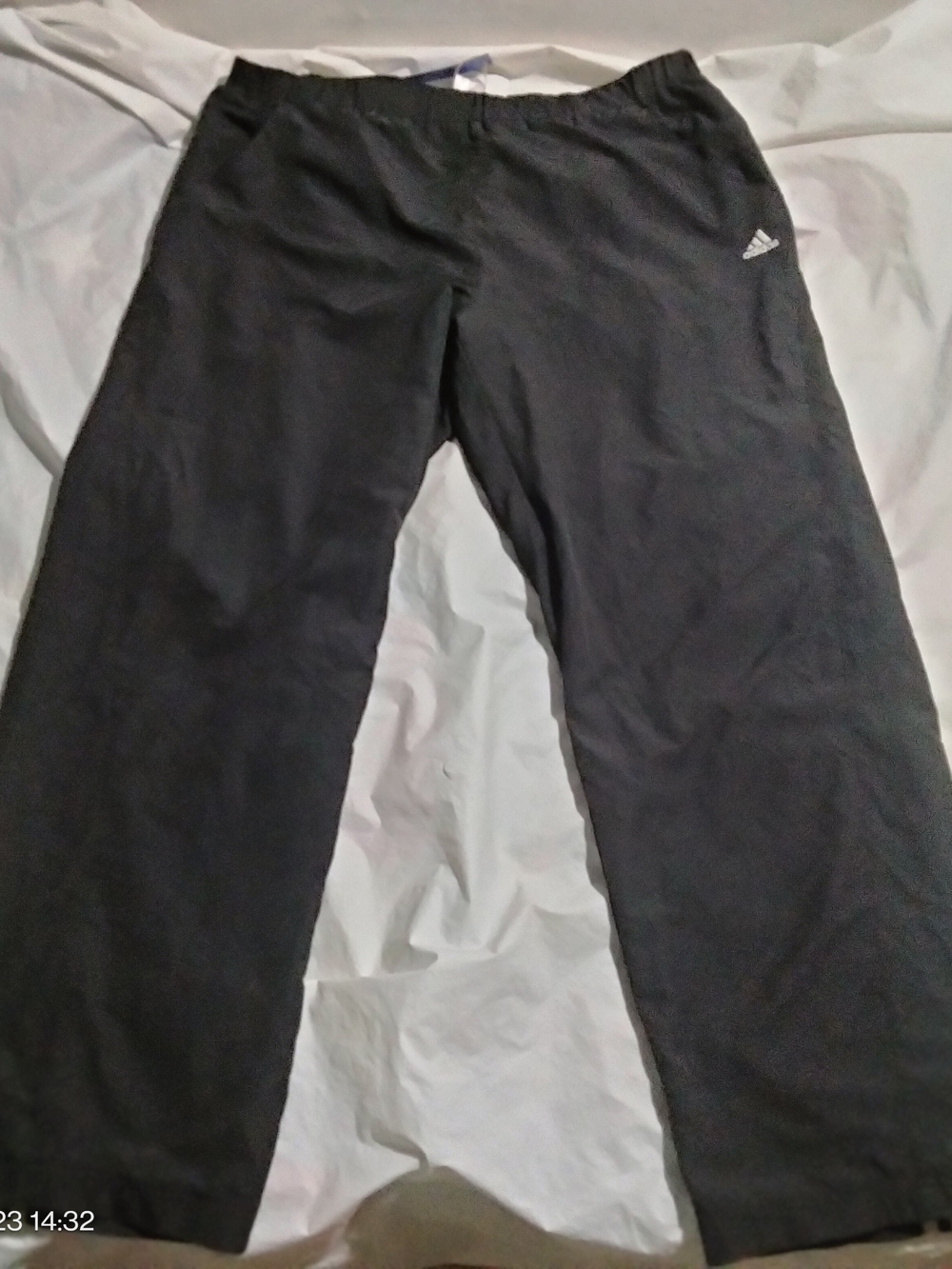 Adidas Women’s 3-Stripe Mesh-Lined Ankle Zip Wind Track Pants Black XL (UK 22)